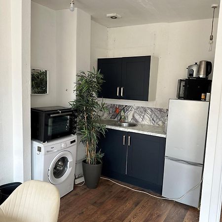 דירות לונדון One Bed Victorian Flat,10 Min Walk To Paddington, Sleeps 4, Pet-Friendly מראה חיצוני תמונה